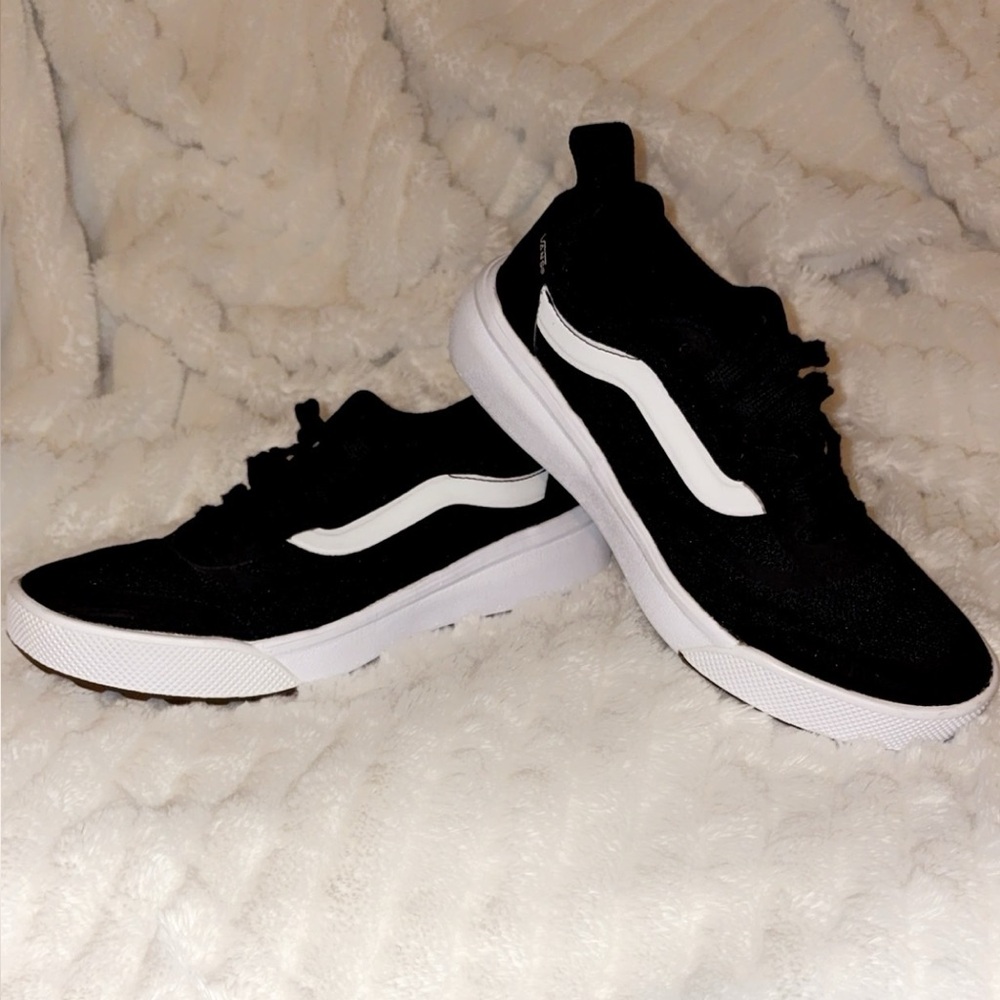 Vans Black and White Women's Sneakers